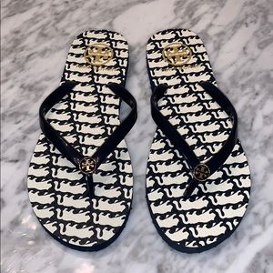 Tory Burch Flip flops